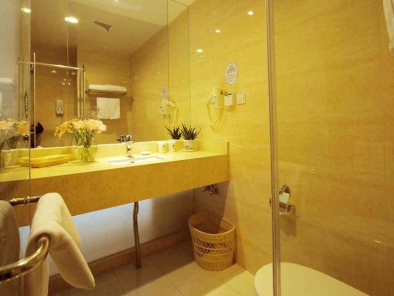 Greentree Inn Shanghai West Huaxia Road Metro Station Express Hotel Xangai Exterior foto