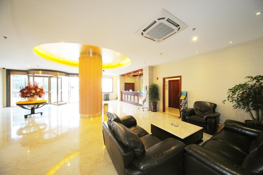 Greentree Inn Shanghai West Huaxia Road Metro Station Express Hotel Xangai Exterior foto
