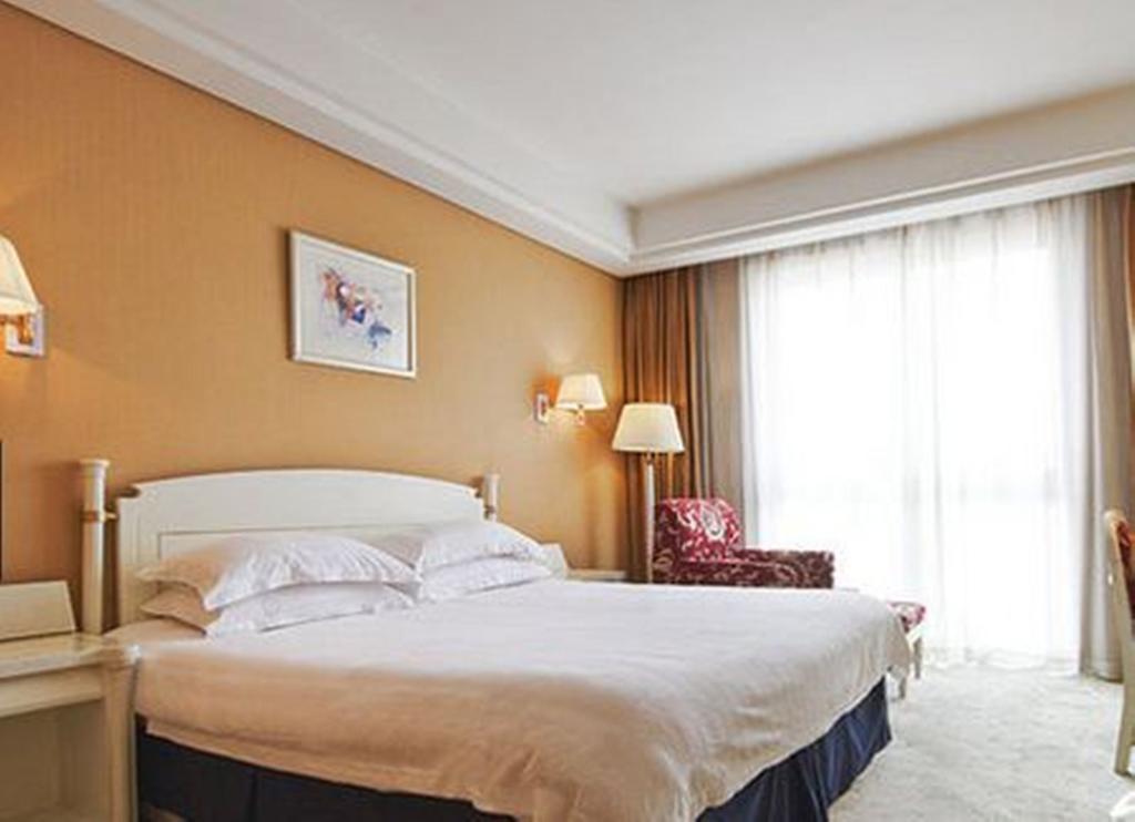 Greentree Inn Shanghai West Huaxia Road Metro Station Express Hotel Xangai Exterior foto